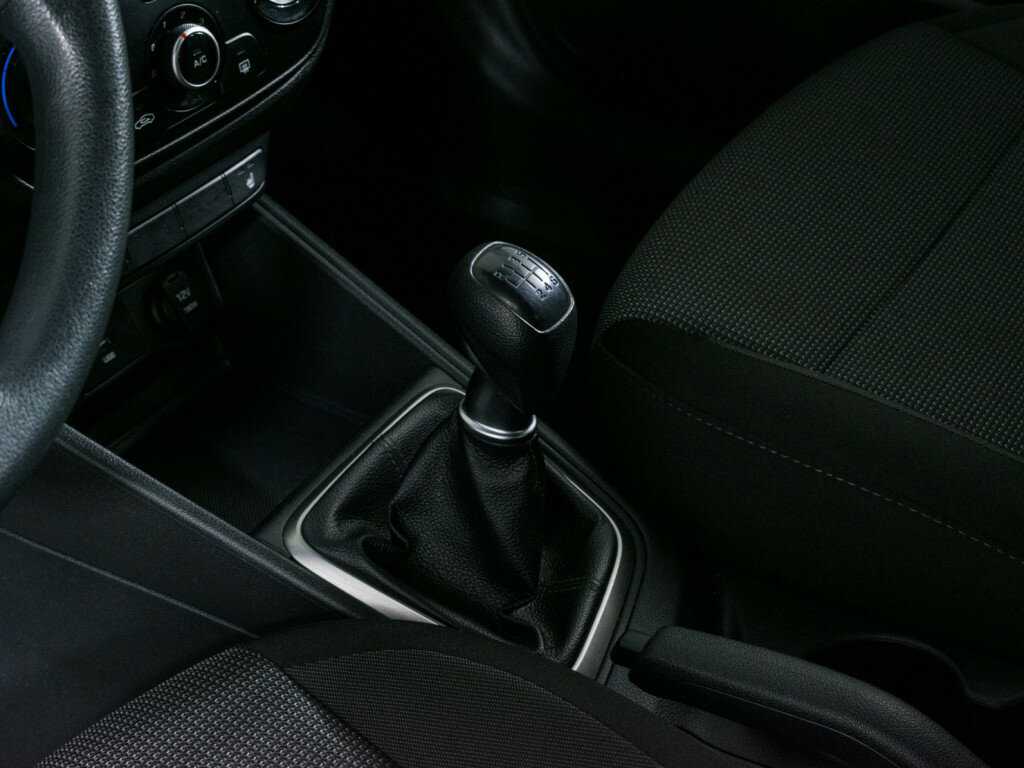 Hyundai Solaris с пробегом — 2020 год. Фото: #11