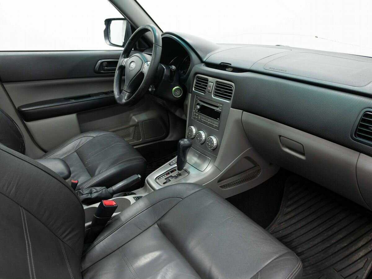 Subaru Forester с пробегом — 2006 год. Фото: #11