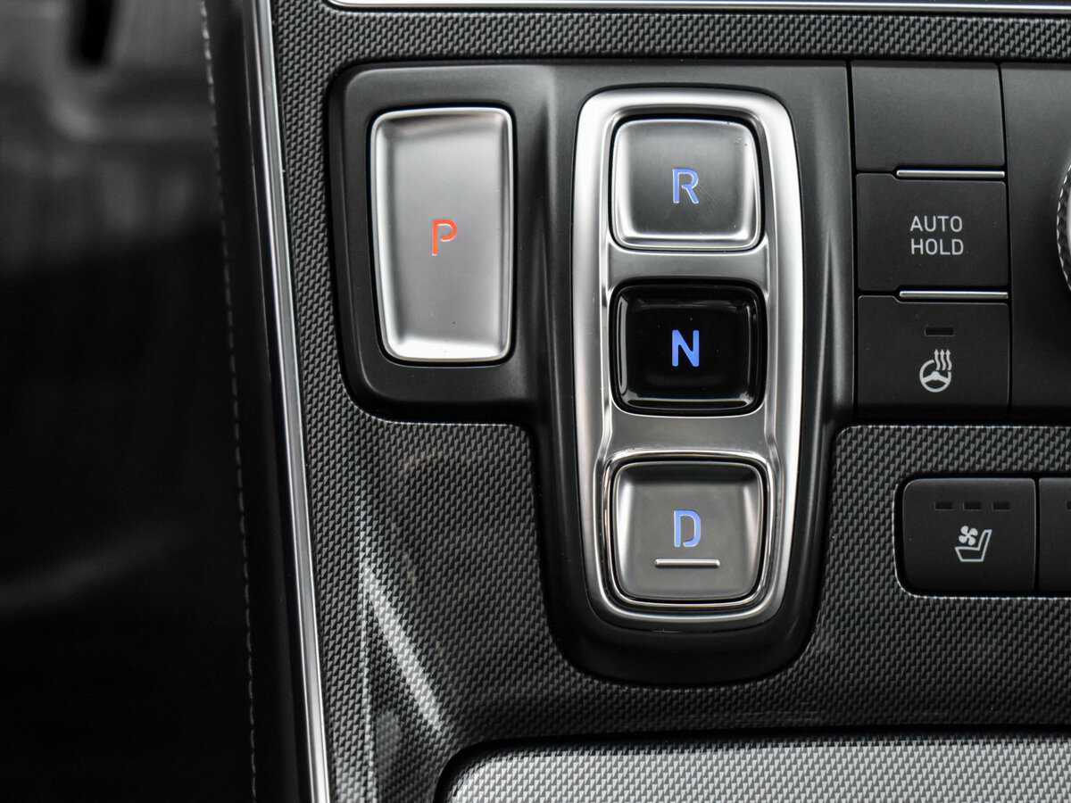 Hyundai Santa Fe с пробегом — 2021 год. Фото: #9