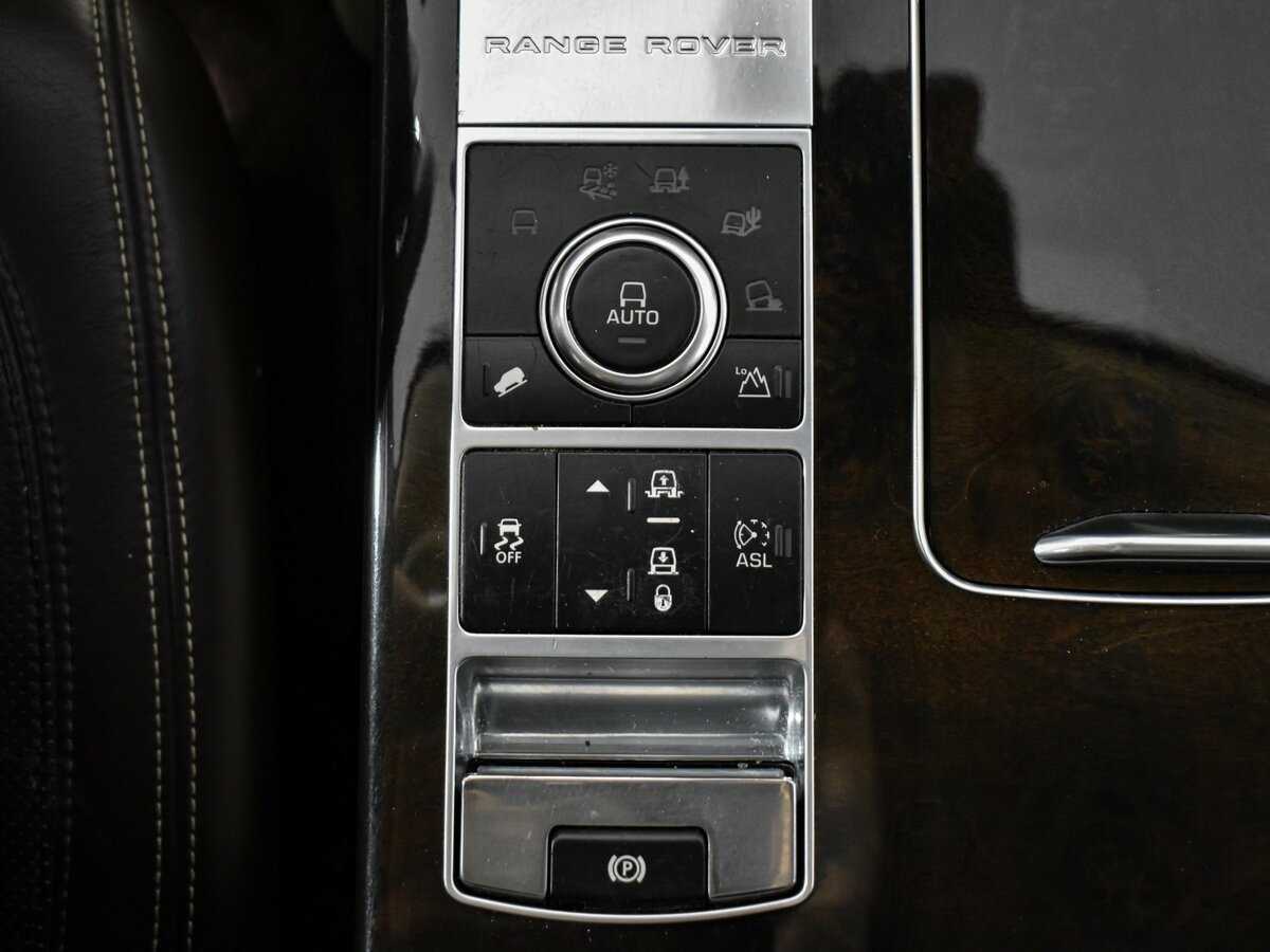 Land Rover Range Rover с пробегом — 2014 год. Фото: #10