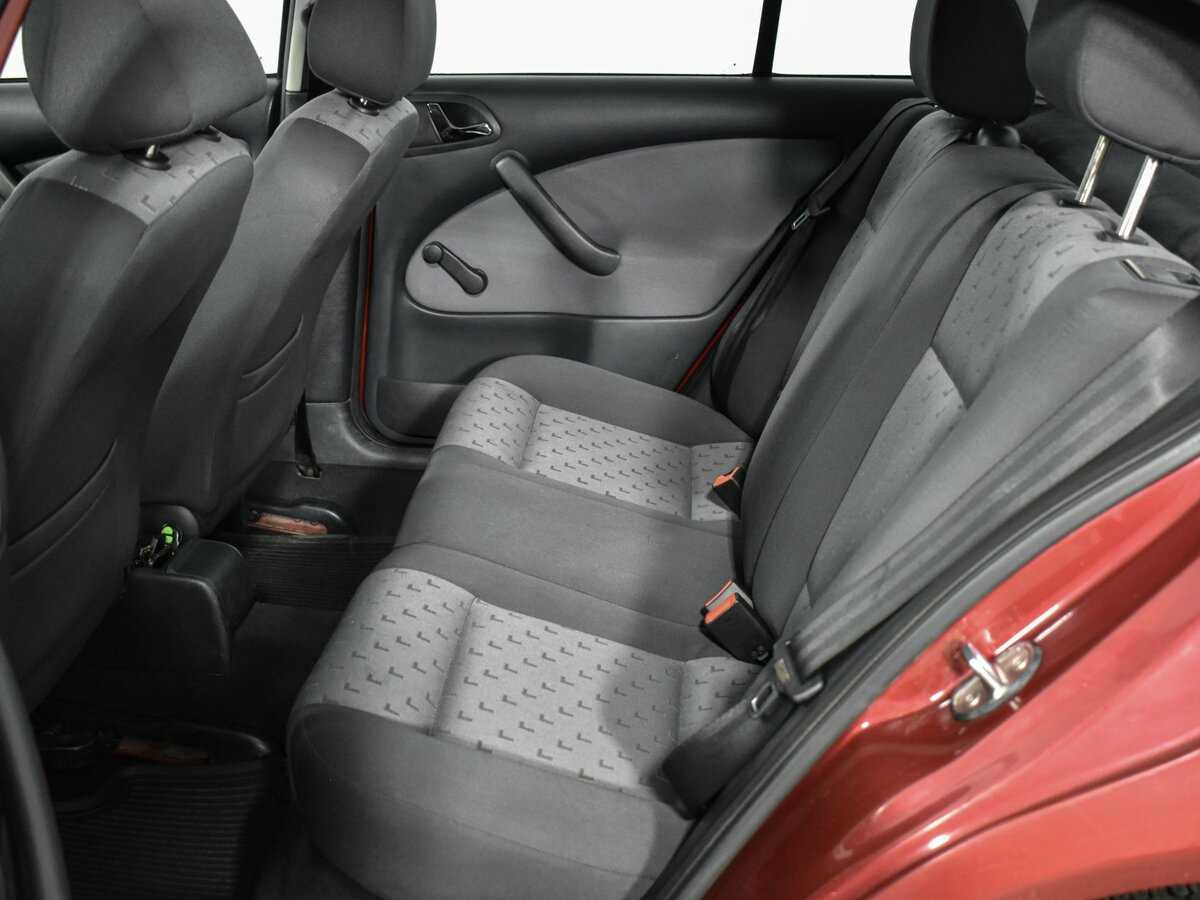 Skoda Octavia с пробегом — 2006 год. Фото: #9