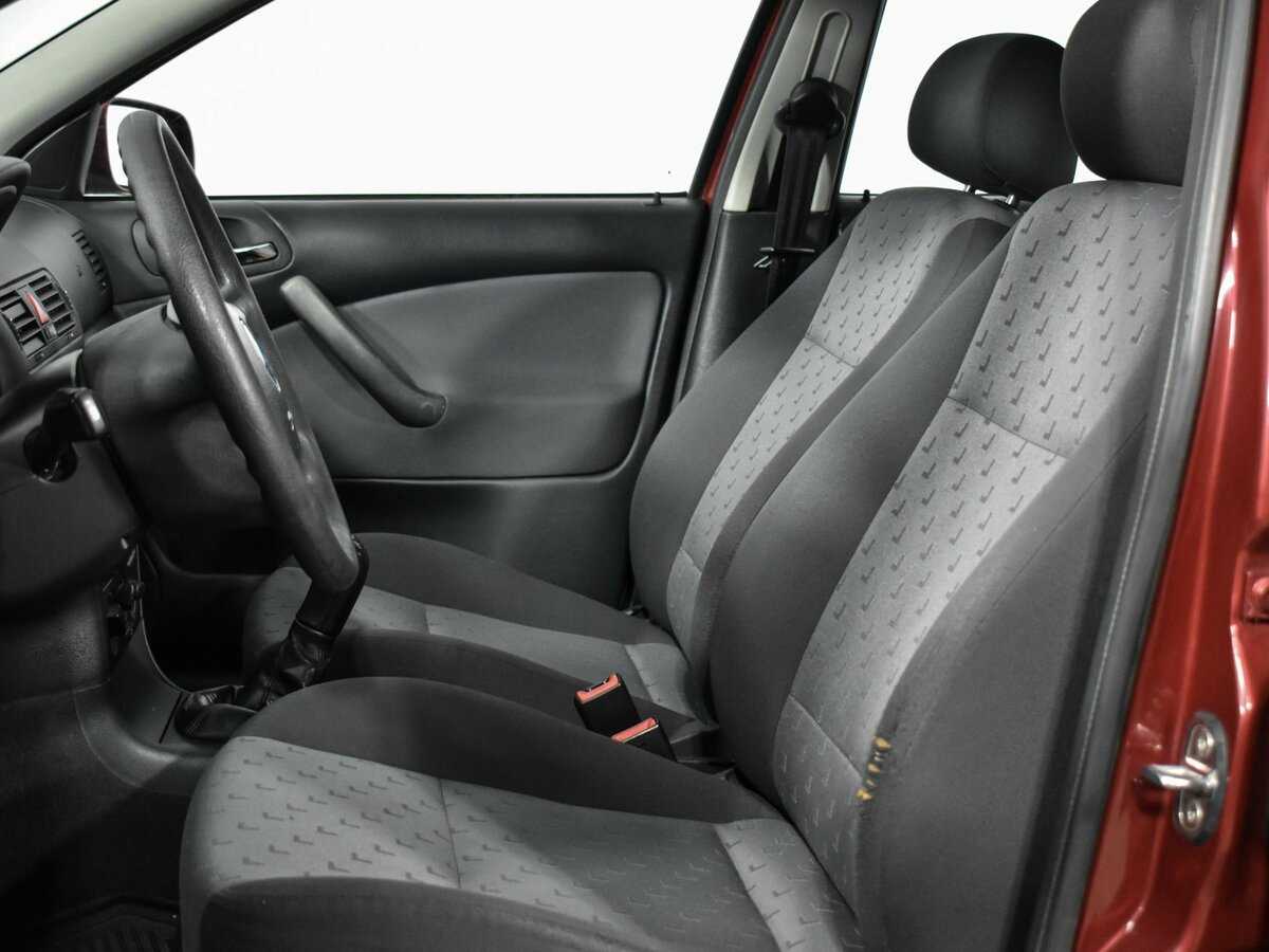 Skoda Octavia с пробегом — 2006 год. Фото: #10