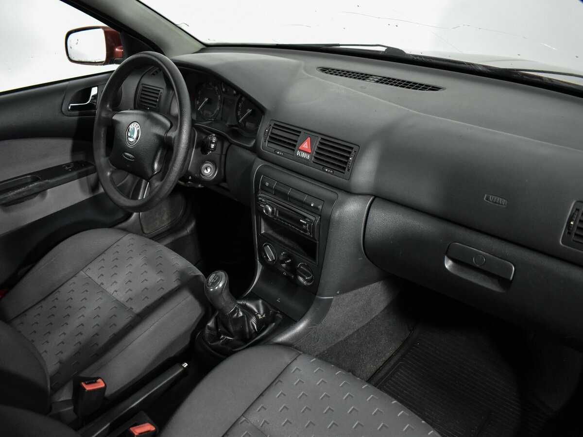 Skoda Octavia с пробегом — 2006 год. Фото: #11