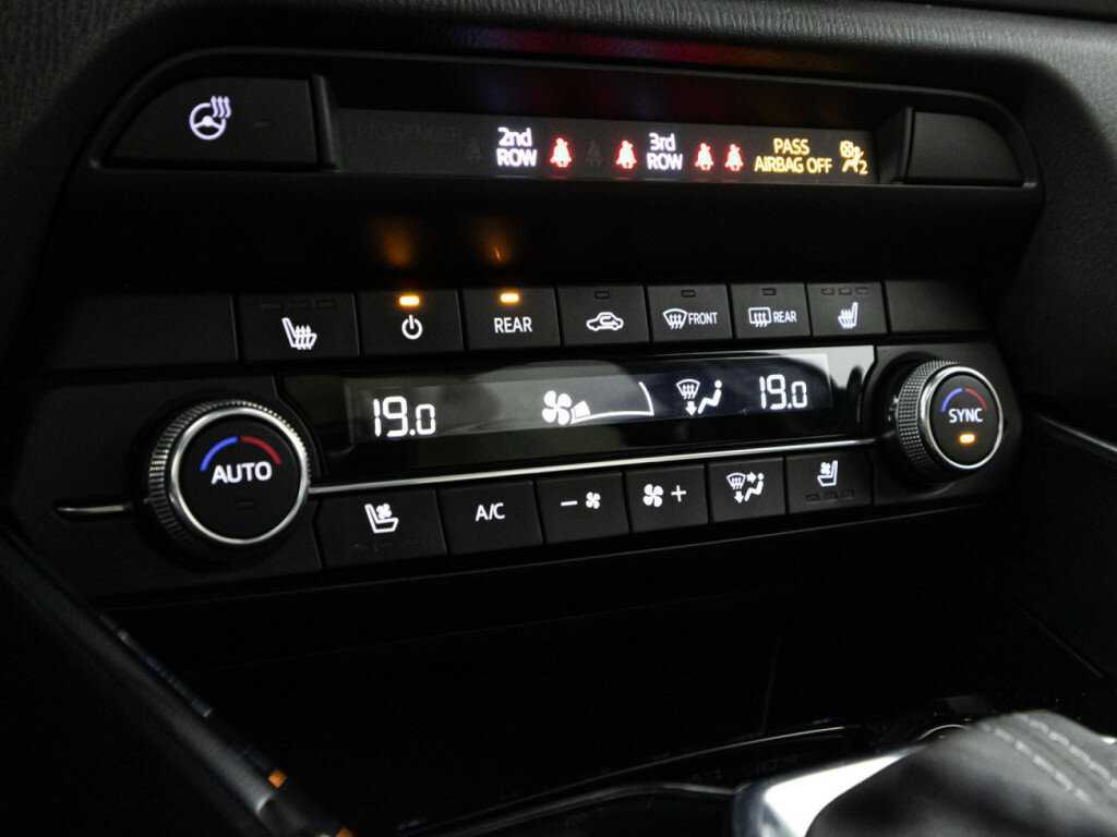 Mazda CX-9 с пробегом — 2022 год. Фото: #19