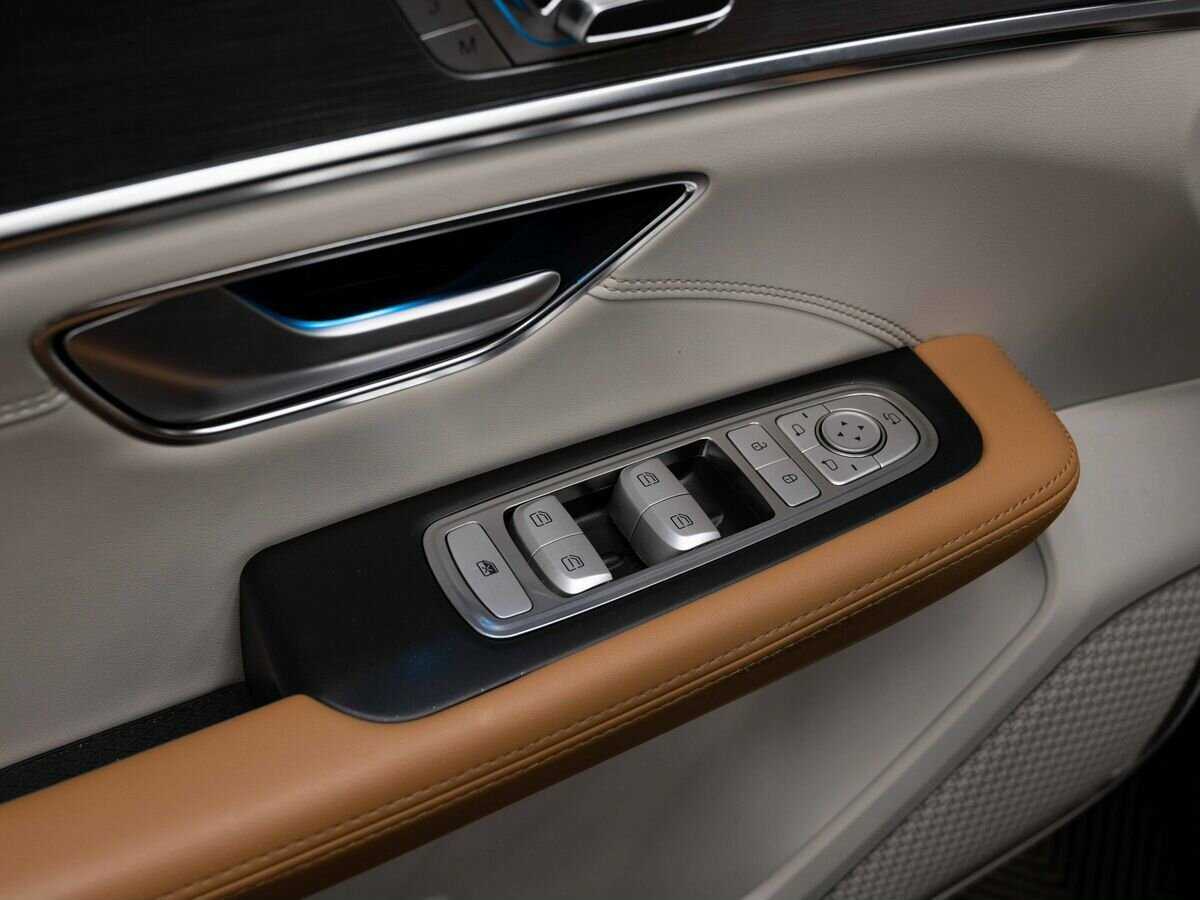 Jetour X70 PLUS с пробегом — 2023 год. Фото: #19