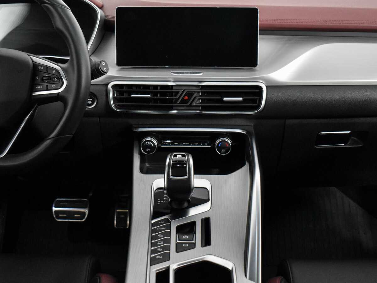 Geely Coolray с пробегом — 2021 год. Фото: #17