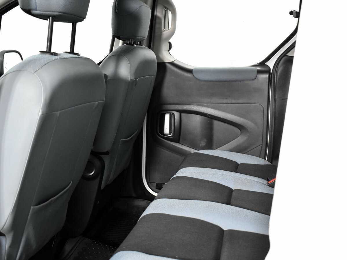 Citroen Berlingo с пробегом — 2012 год. Фото: #9