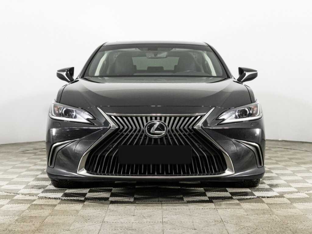 Lexus ES с пробегом — 2021 год. Фото: #1