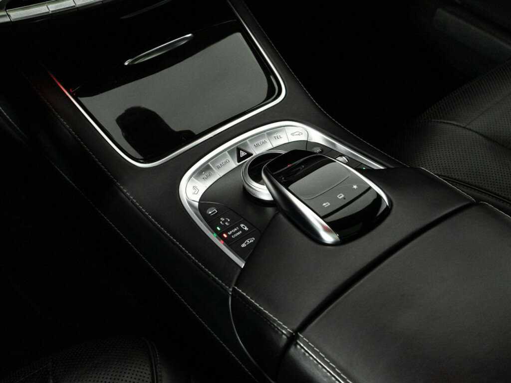 Mercedes-Benz S-Класс с пробегом — 2015 год. Фото: #12