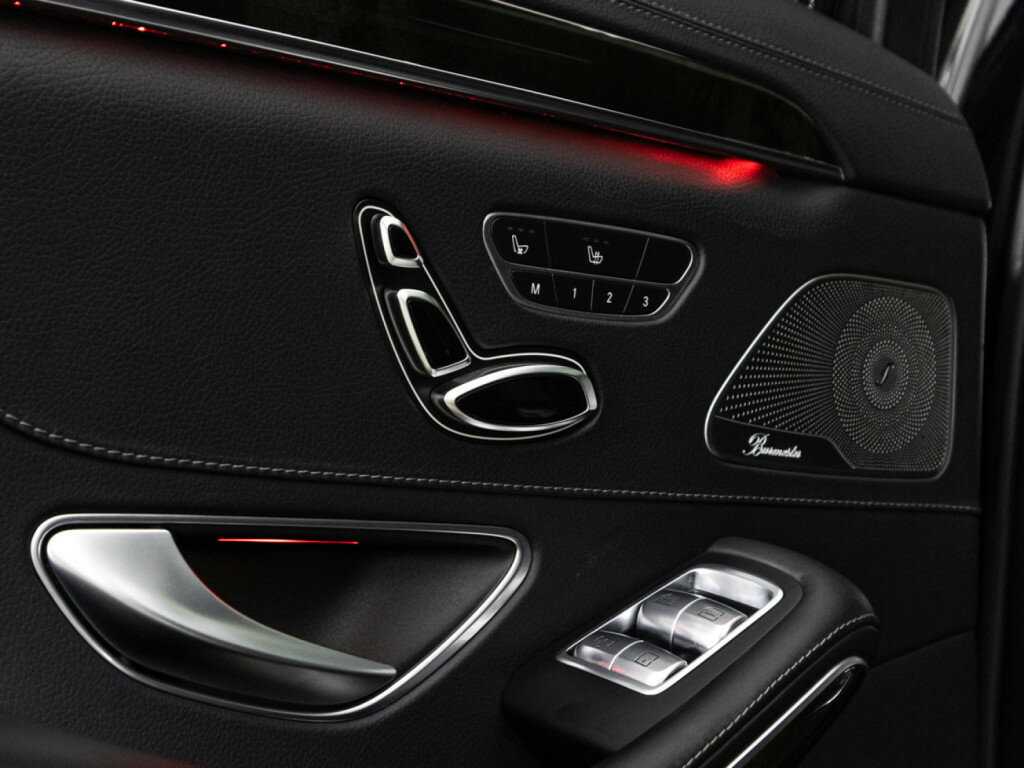 Mercedes-Benz S-Класс с пробегом — 2015 год. Фото: #23