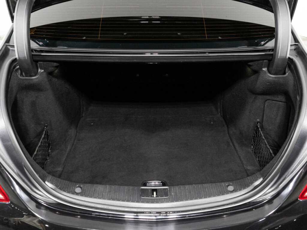 Mercedes-Benz S-Класс с пробегом — 2015 год. Фото: #24