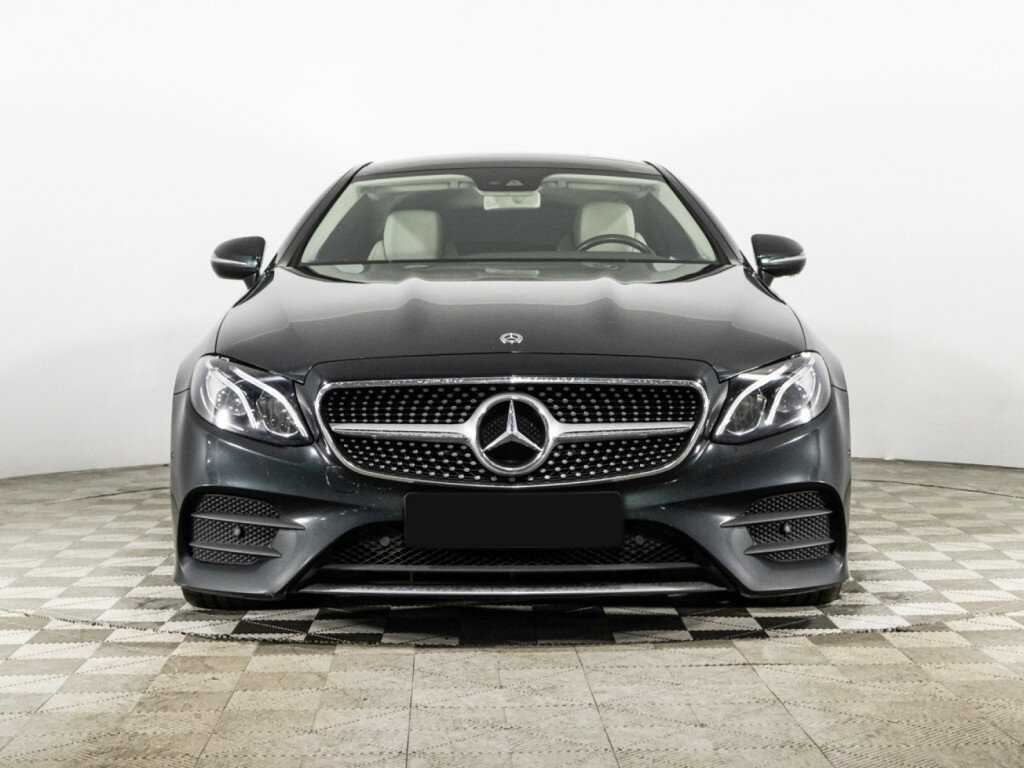Mercedes-Benz E-Класс с пробегом — 2020 год. Фото: #1