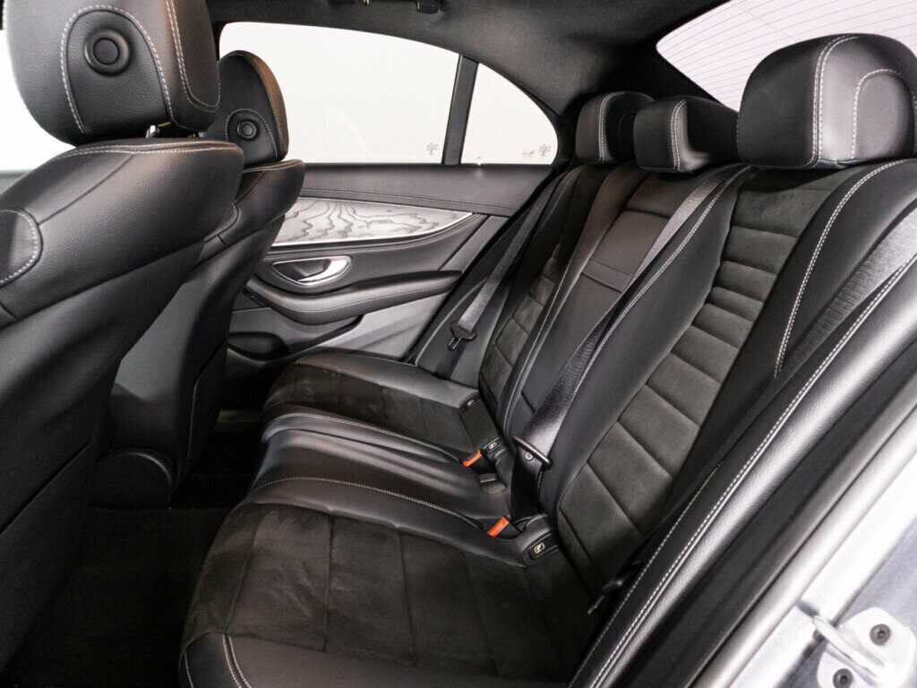 Mercedes-Benz E-Класс с пробегом — 2019 год. Фото: #7