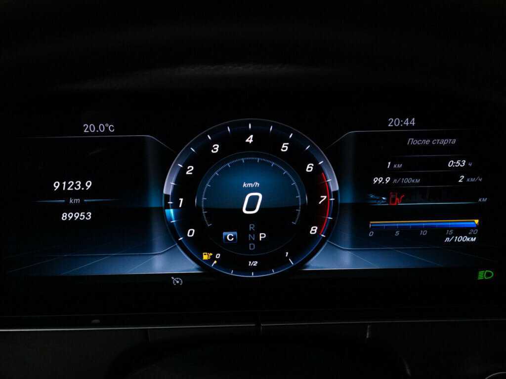 Mercedes-Benz E-Класс с пробегом — 2019 год. Фото: #9