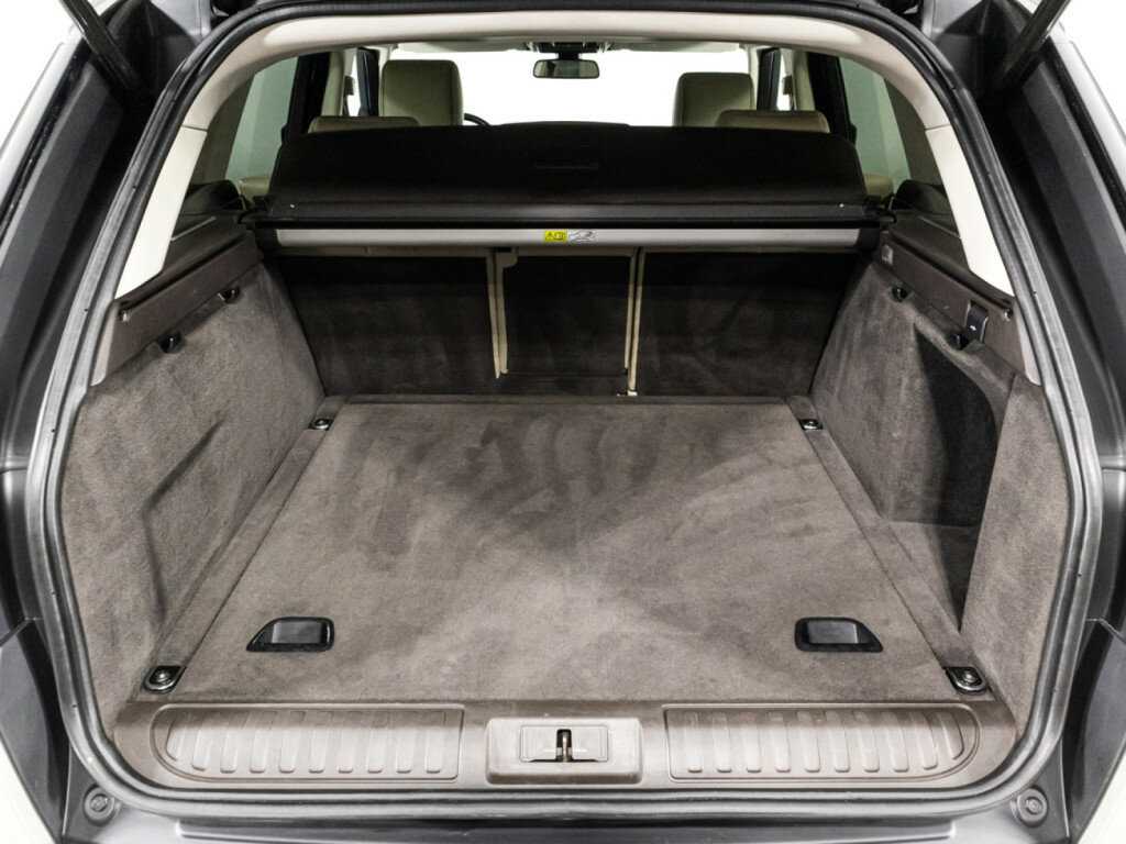 Land Rover Range Rover Sport с пробегом — 2014 год. Фото: #14