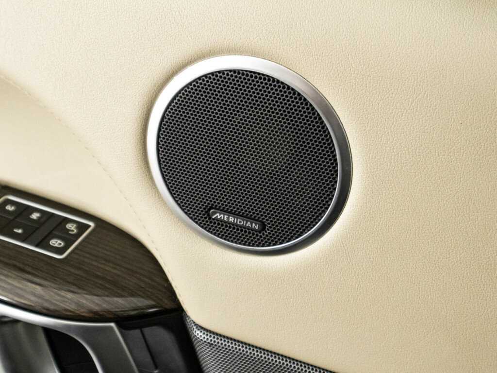 Land Rover Range Rover Sport с пробегом — 2014 год. Фото: #18