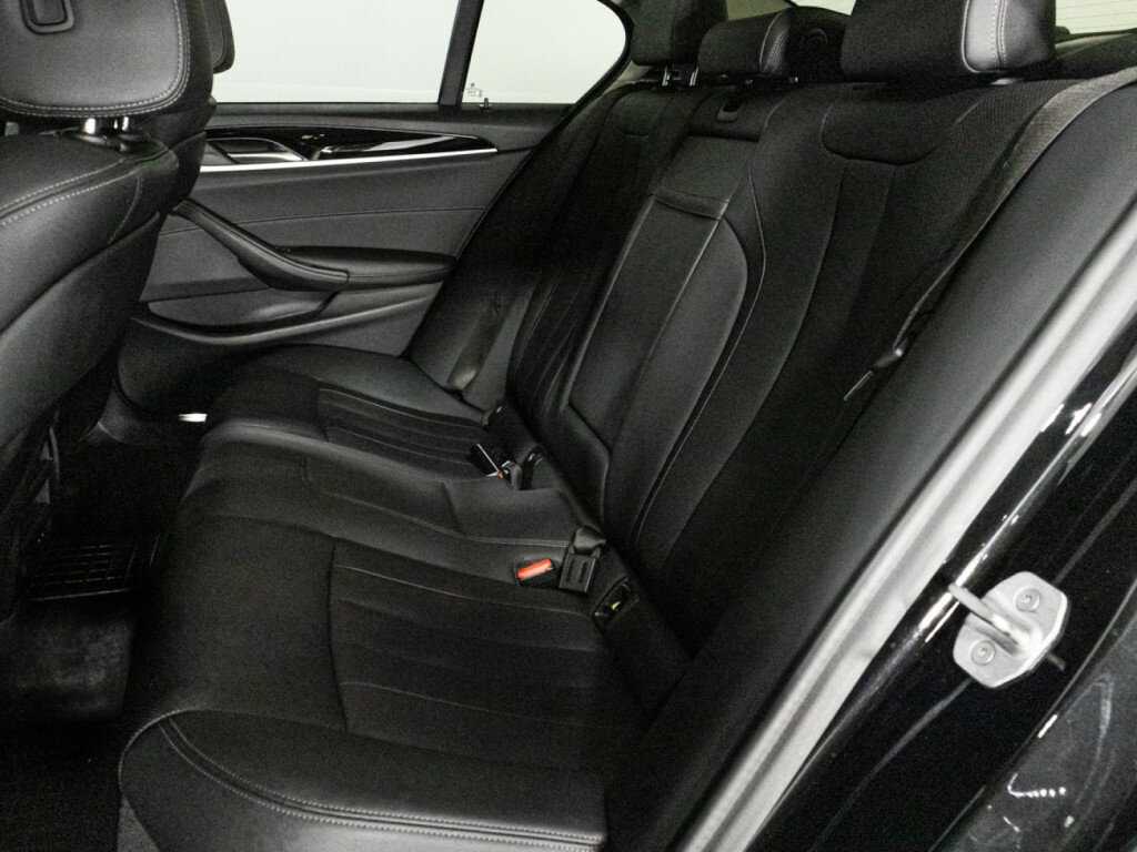 BMW 5 серии с пробегом — 2020 год. Фото: #9