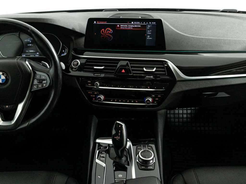 BMW 5 серии с пробегом — 2020 год. Фото: #13