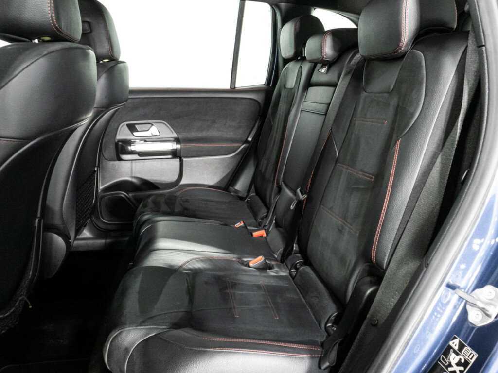 Mercedes-Benz GLB с пробегом — 2020 год. Фото: #9