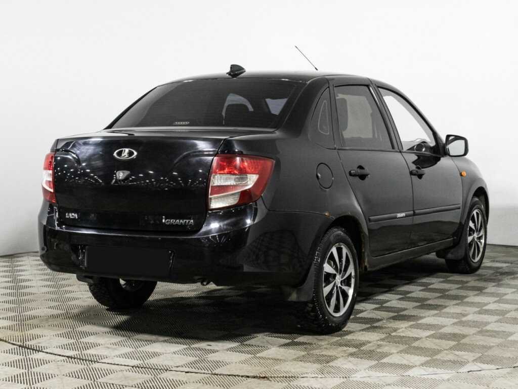 Lada (ВАЗ) Granta с пробегом — 2013 год. Фото: #4