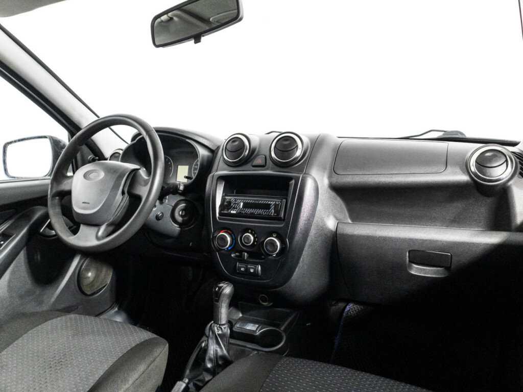 Lada (ВАЗ) Granta с пробегом — 2013 год. Фото: #8