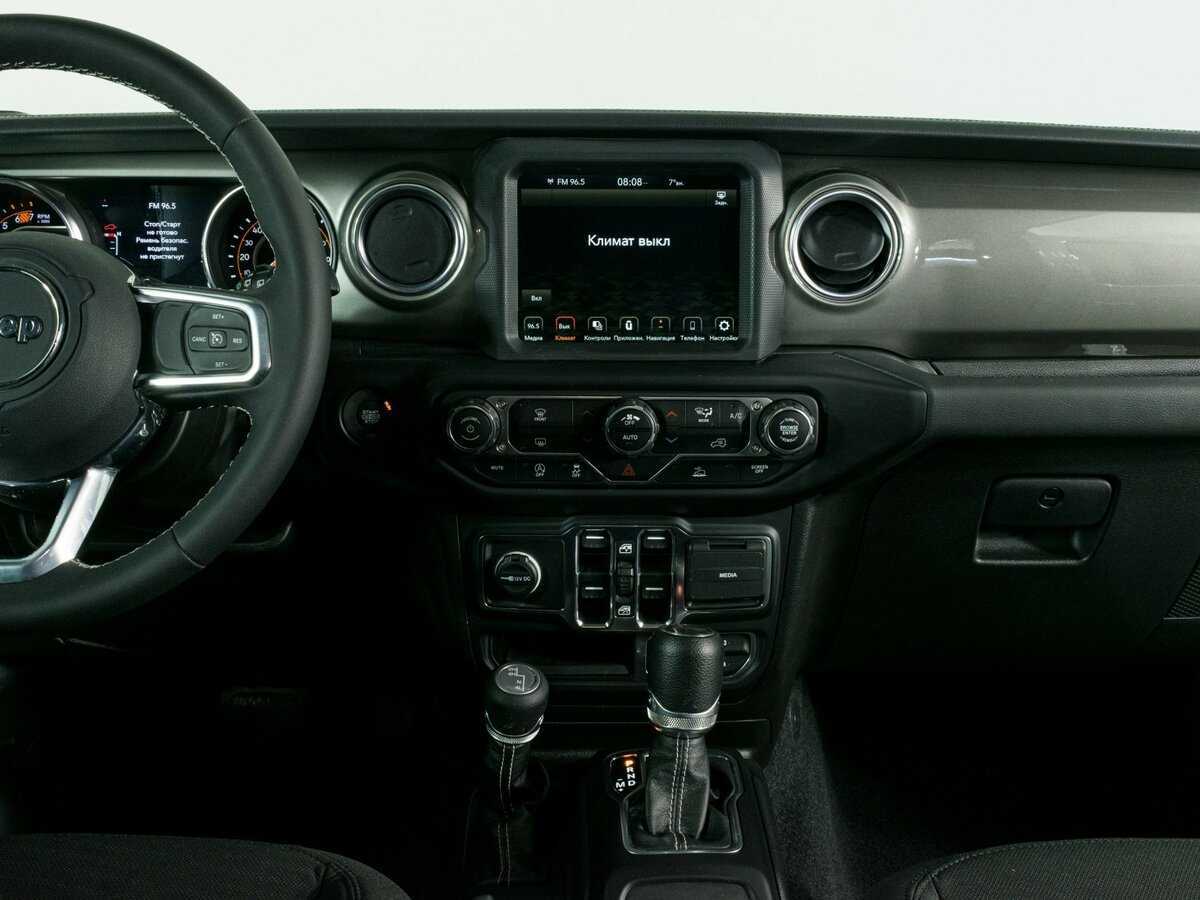 Jeep Wrangler с пробегом — 2022 год. Фото: #8