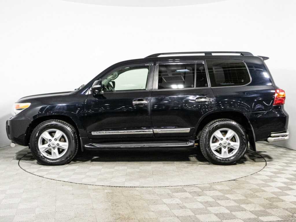 Toyota Land Cruiser с пробегом — 2013 год. Фото: #7