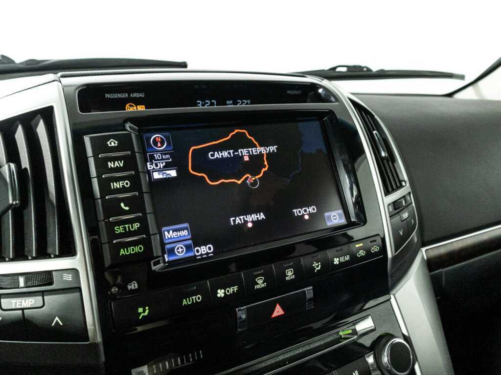 Toyota Land Cruiser с пробегом — 2013 год. Фото: #17