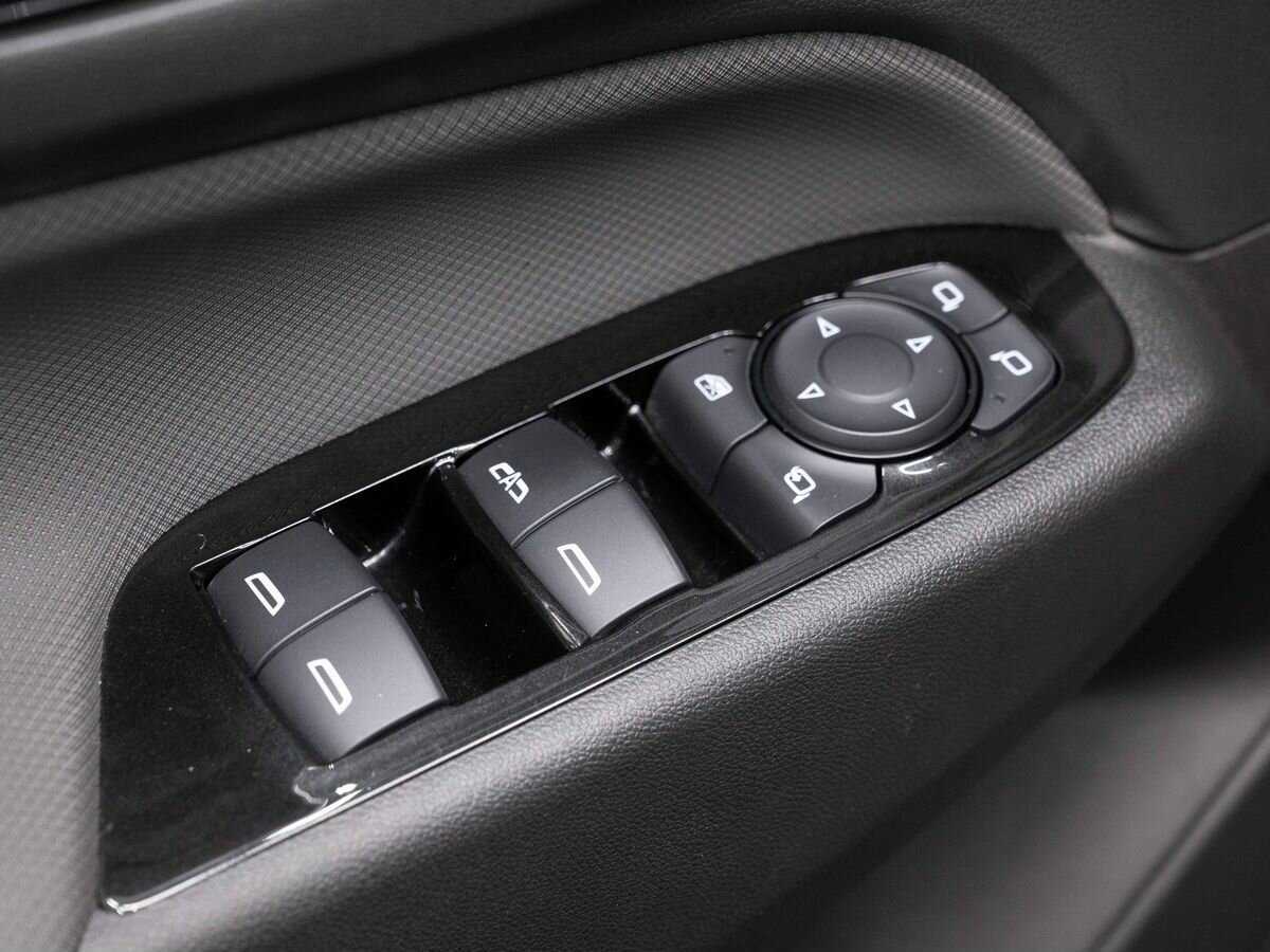 Chevrolet Equinox с пробегом — 2022 год. Фото: #21