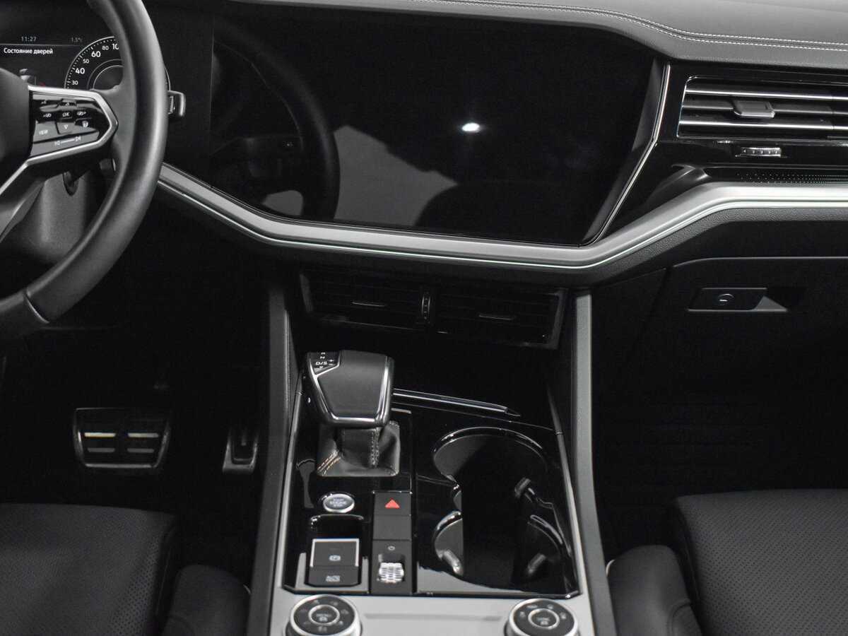 Volkswagen Touareg с пробегом — 2021 год. Фото: #14