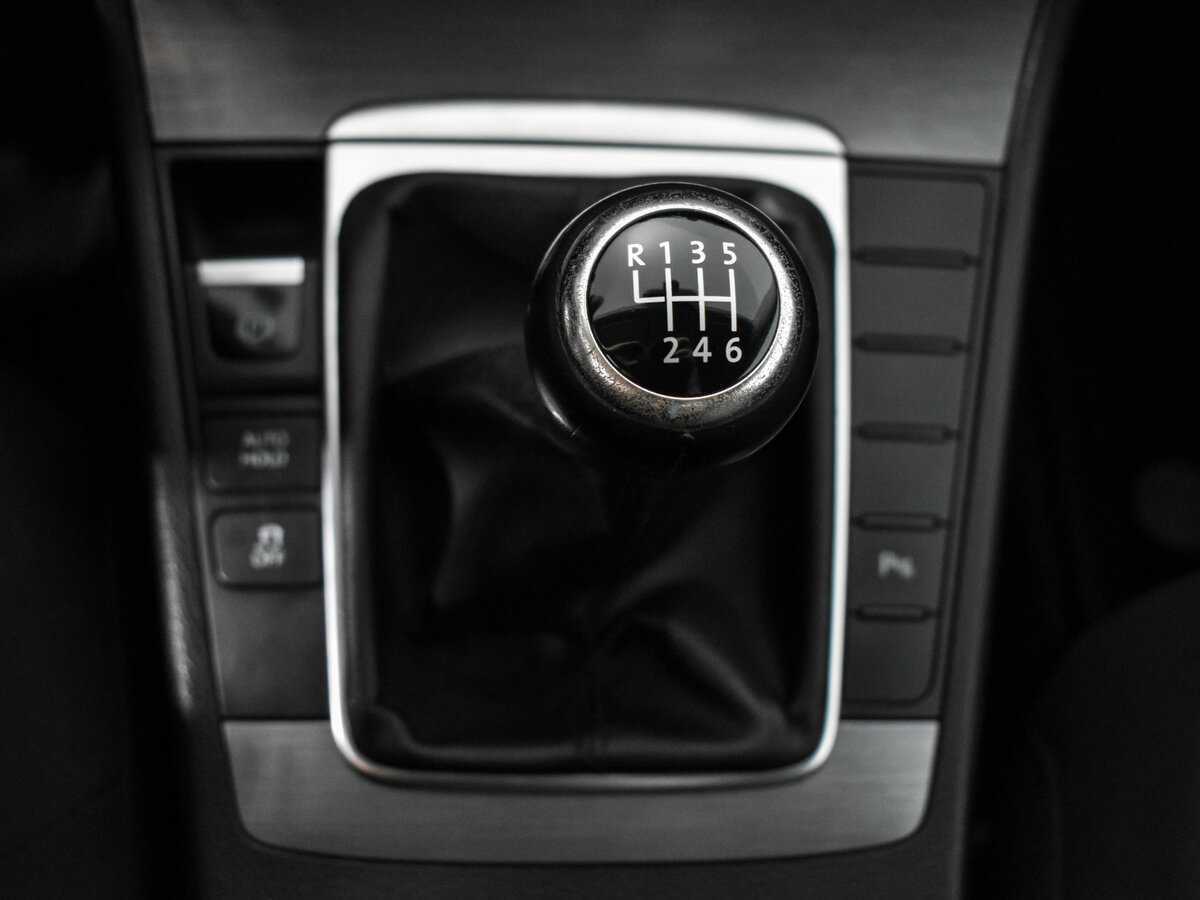 Volkswagen Passat с пробегом — 2011 год. Фото: #8