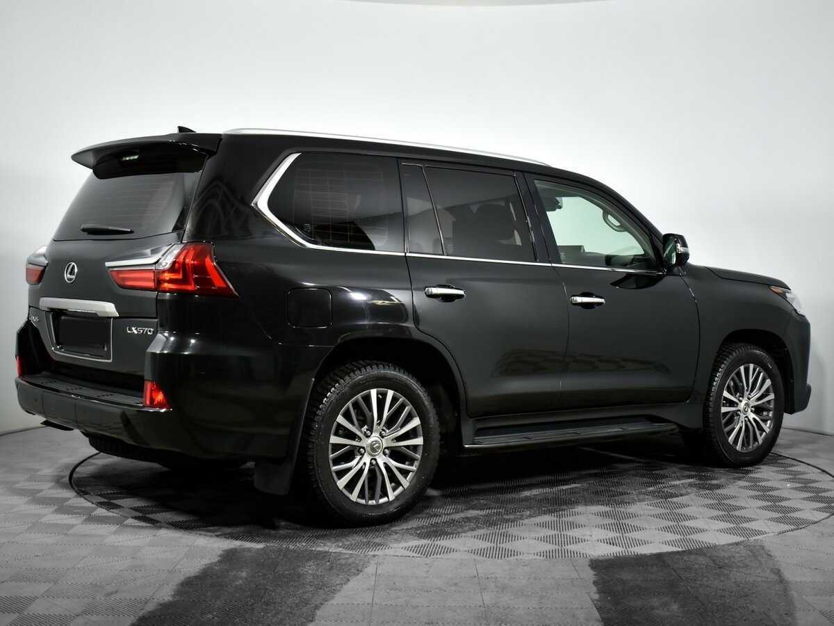 Lexus LX с пробегом — 2018 год. Фото: #3