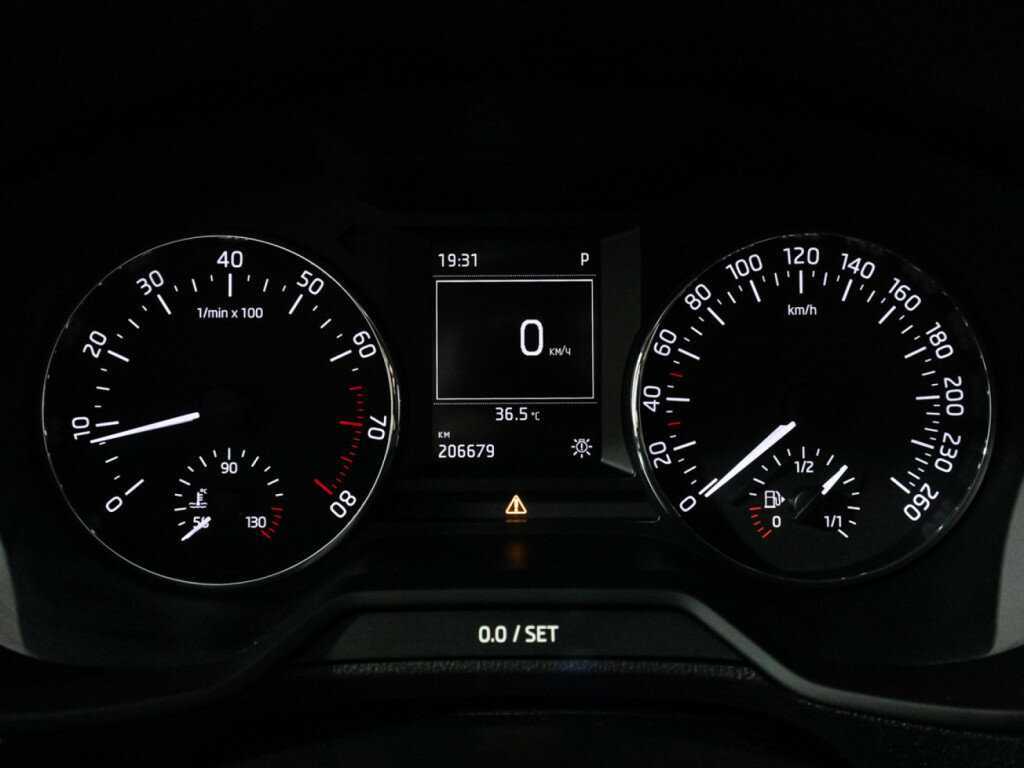 Skoda Octavia с пробегом — 2014 год. Фото: #11