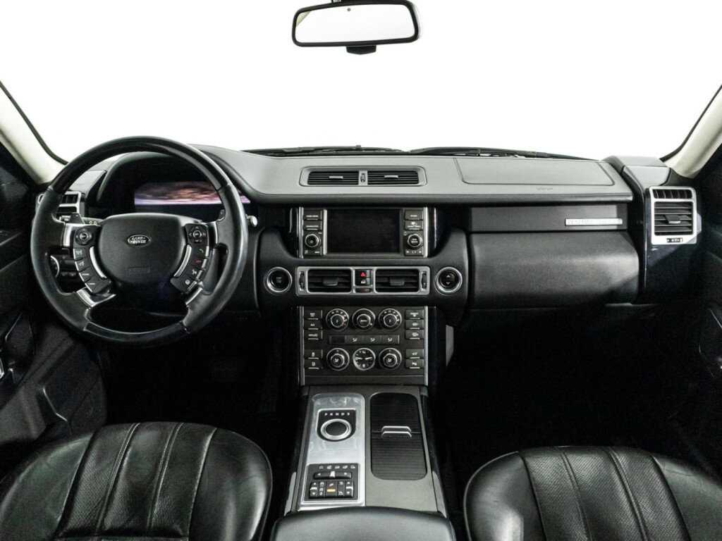 Land Rover Range Rover с пробегом — 2011 год. Фото: #10