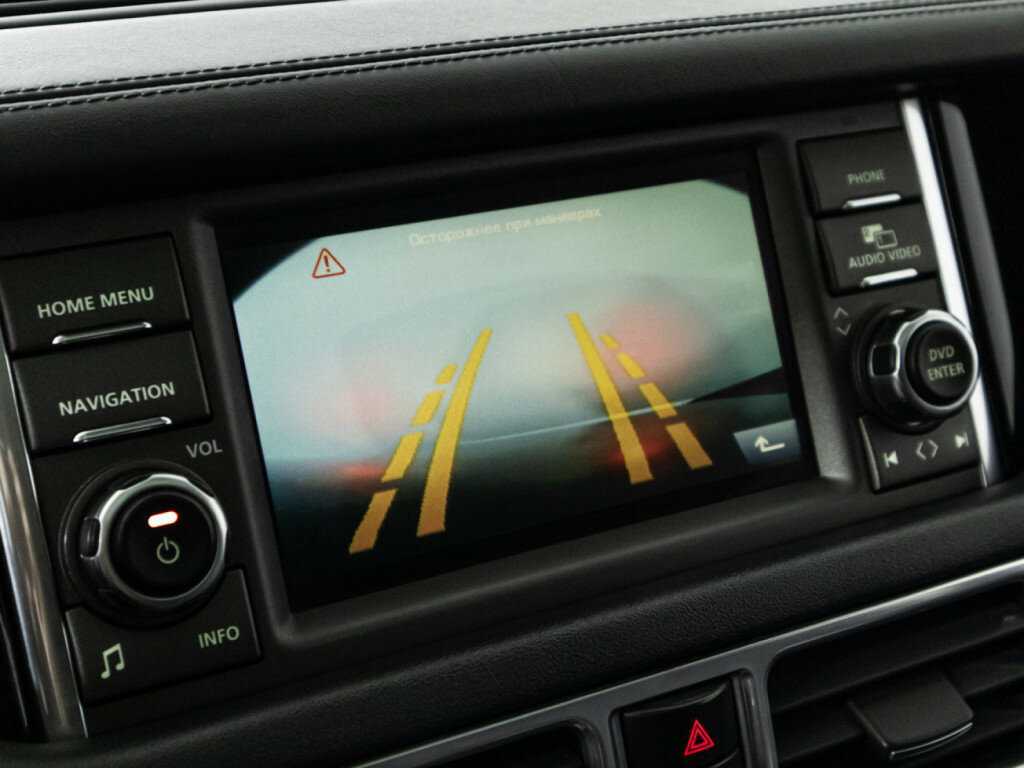 Land Rover Range Rover с пробегом — 2011 год. Фото: #15