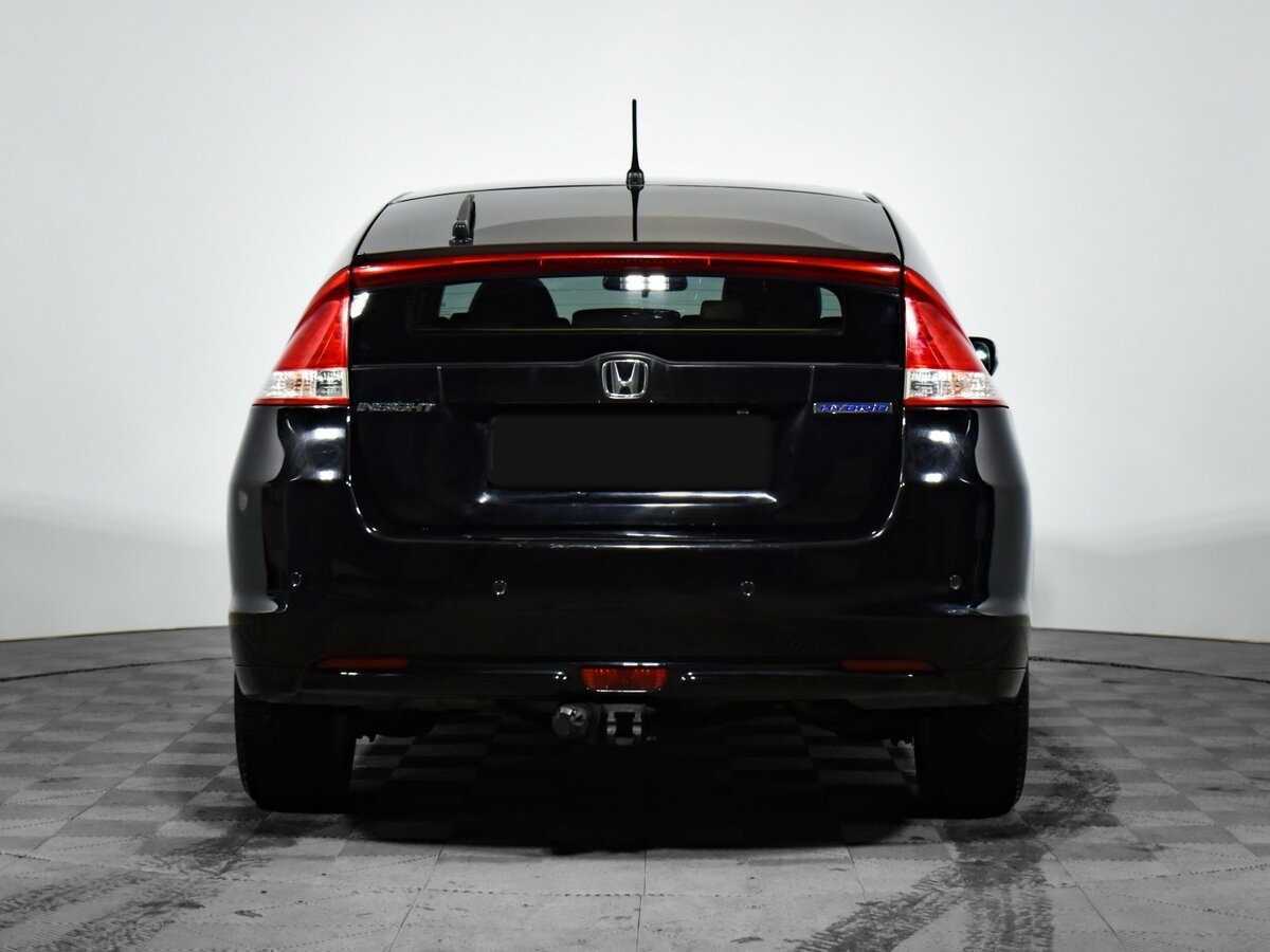 Honda Insight с пробегом — 2010 год. Фото: #5