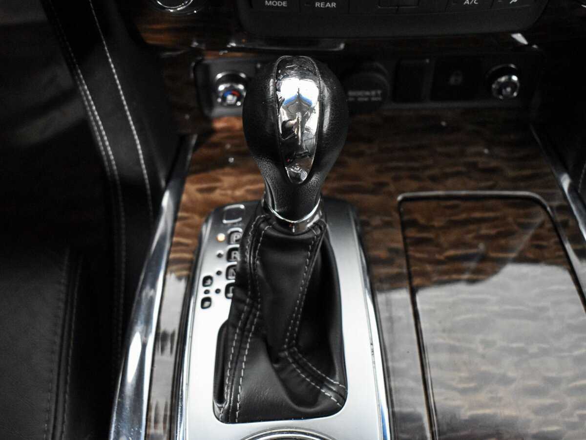 Nissan Patrol с пробегом — 2014 год. Фото: #7