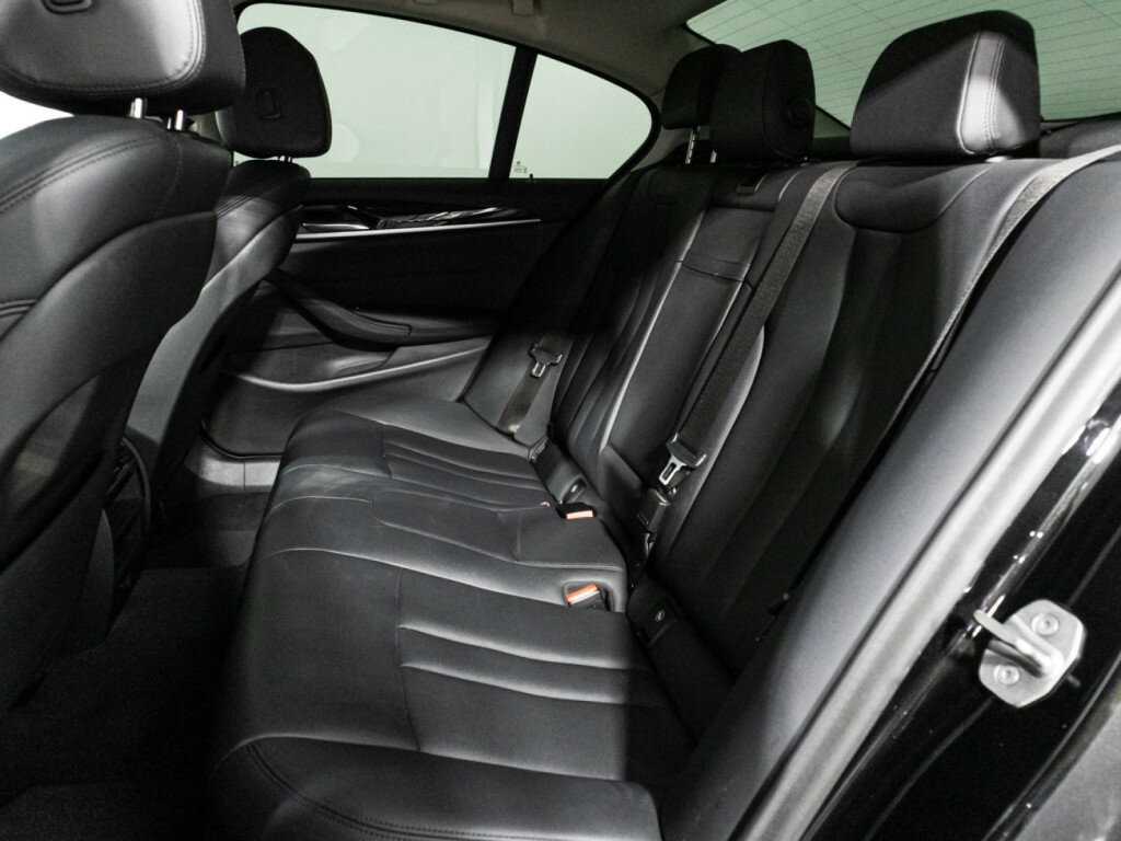 BMW 5 серии с пробегом — 2020 год. Фото: #9