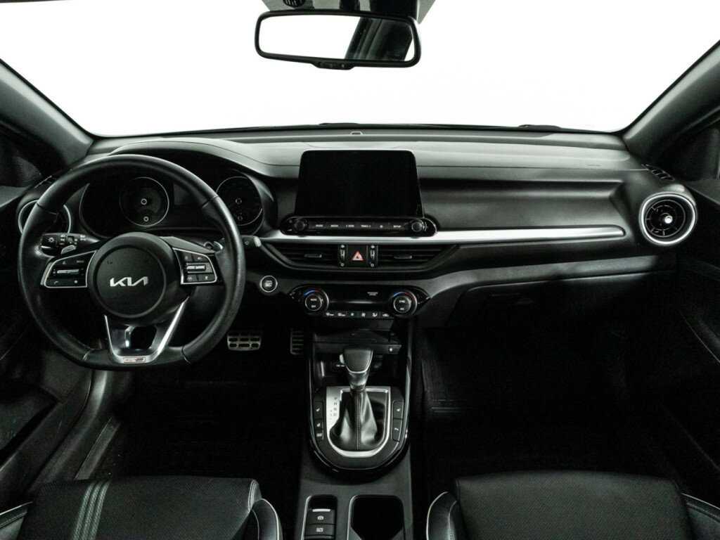 Kia Cerato с пробегом — 2022 год. Фото: #13