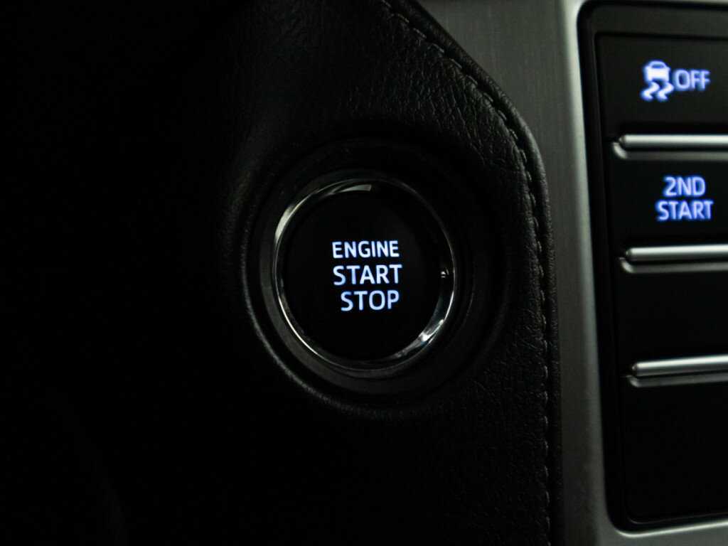 Toyota Land Cruiser Prado с пробегом — 2018 год. Фото: #20