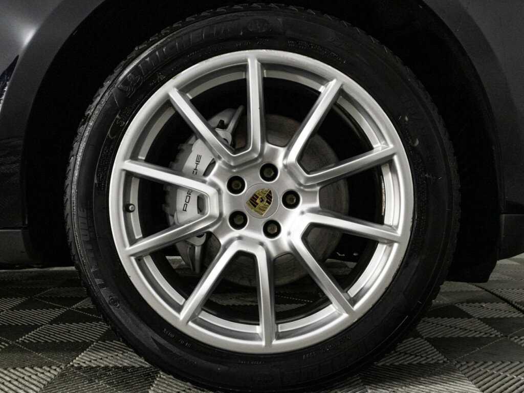 Porsche Macan с пробегом — 2014 год. Фото: #22