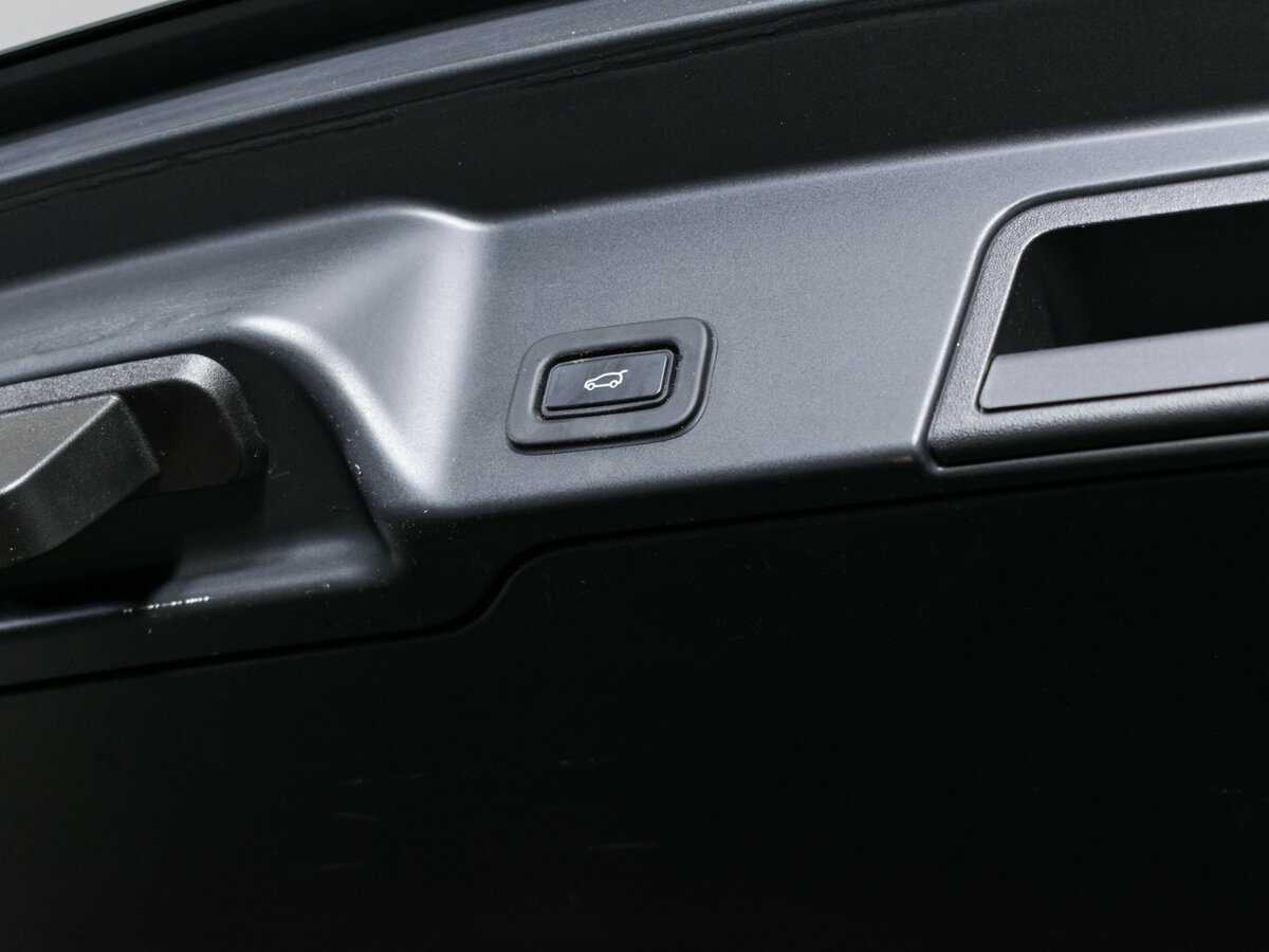 Land Rover Range Rover Evoque с пробегом — 2020 год. Фото: #7