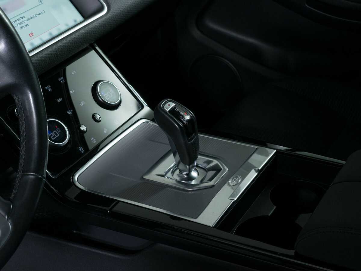 Land Rover Range Rover Evoque с пробегом — 2020 год. Фото: #13