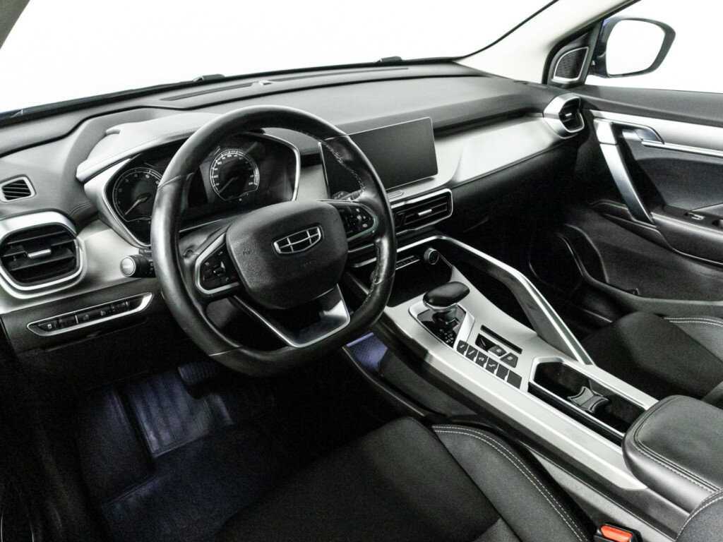 Geely Coolray с пробегом — 2022 год. Фото: #10