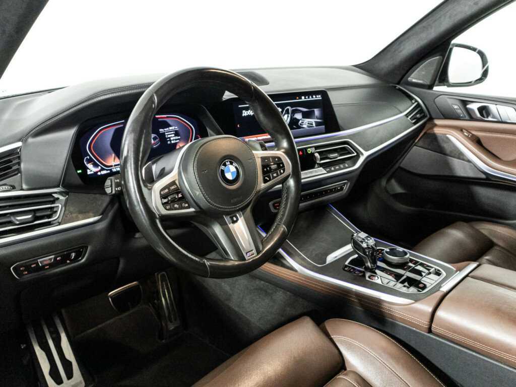 BMW X7 с пробегом — 2022 год. Фото: #10