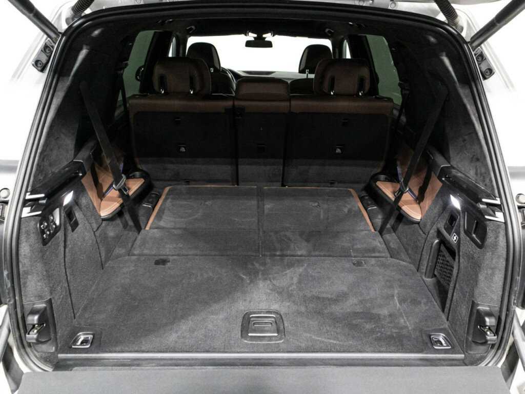 BMW X7 с пробегом — 2022 год. Фото: #14