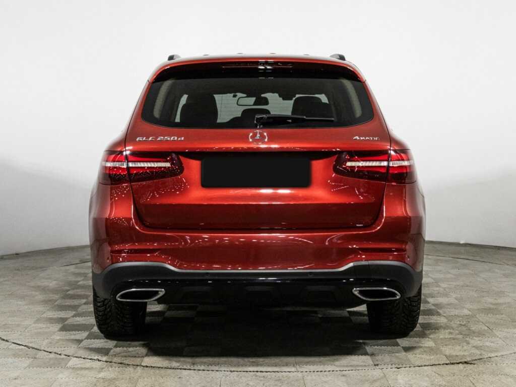 Mercedes-Benz GLC с пробегом — 2017 год. Фото: #5