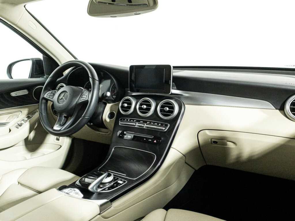Mercedes-Benz GLC с пробегом — 2017 год. Фото: #8