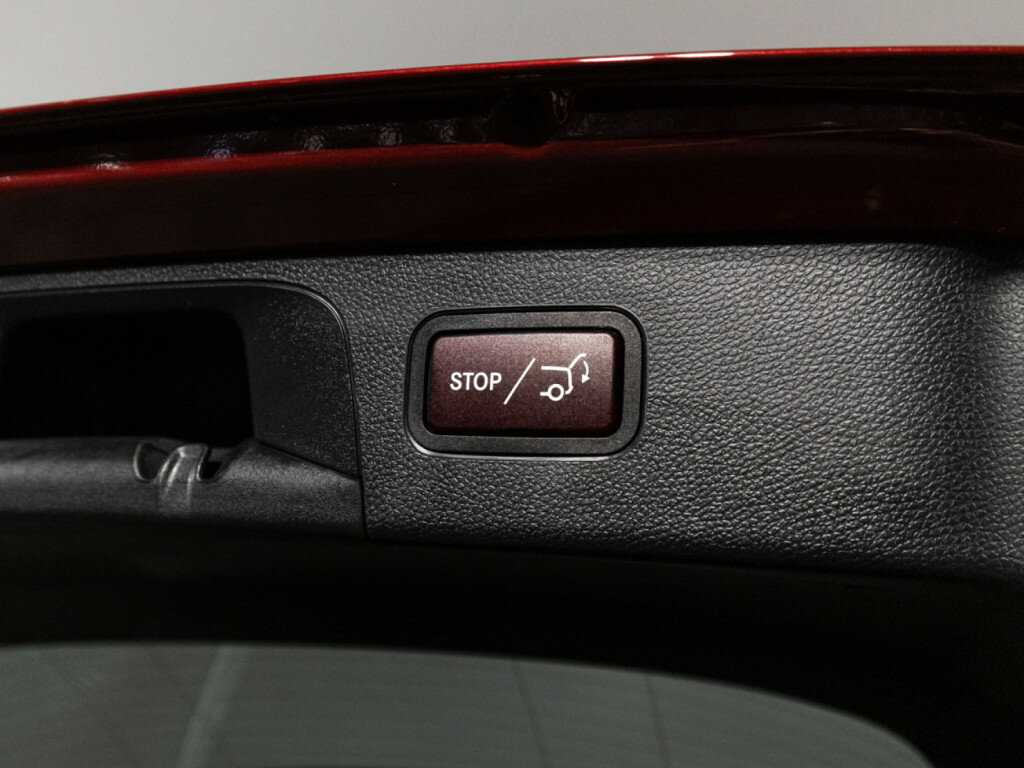 Mercedes-Benz GLC с пробегом — 2017 год. Фото: #15