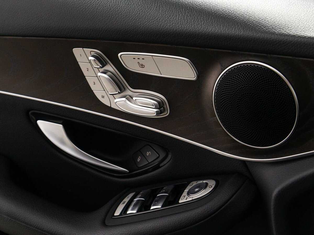 Mercedes-Benz GLC с пробегом — 2020 год. Фото: #21